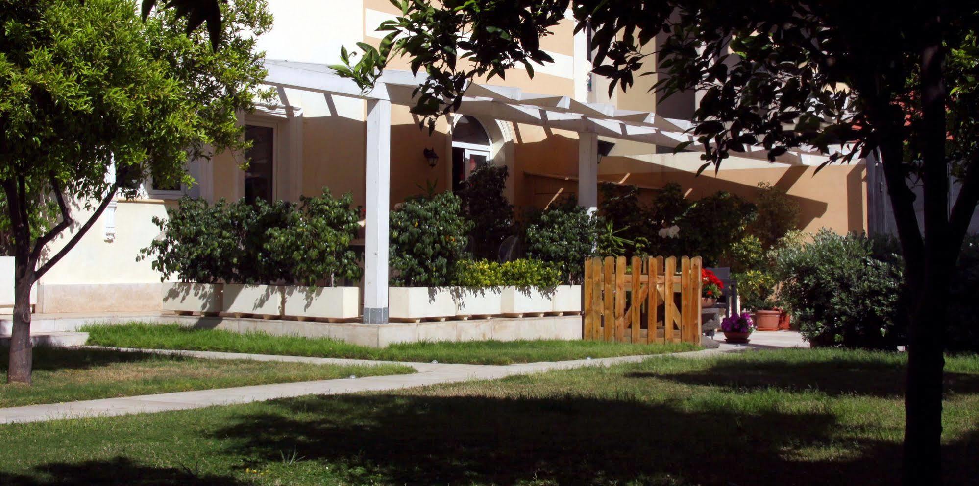 La Peonia Boutique Couette-café Cagliari